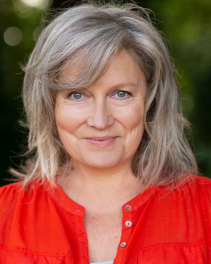 Juliet, voice actor
