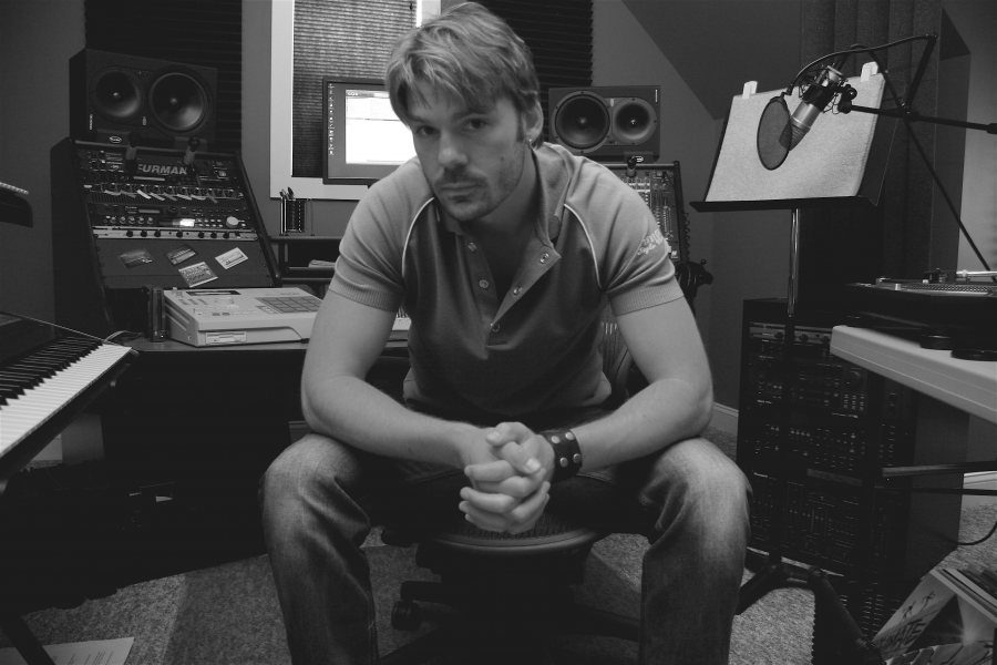Jon, voice actor