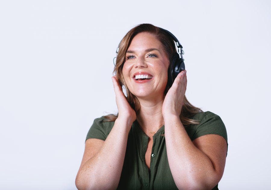 Sarah, voice actor