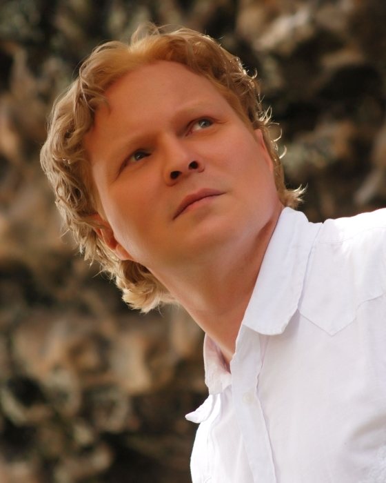 Ilja, voice actor