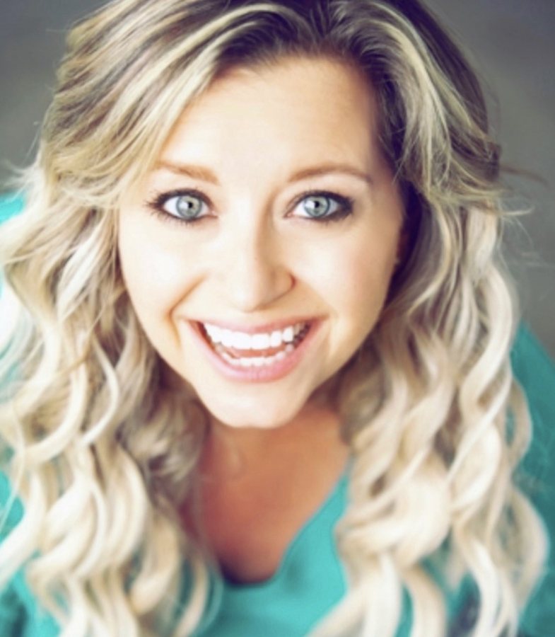 Lucia, voice actor