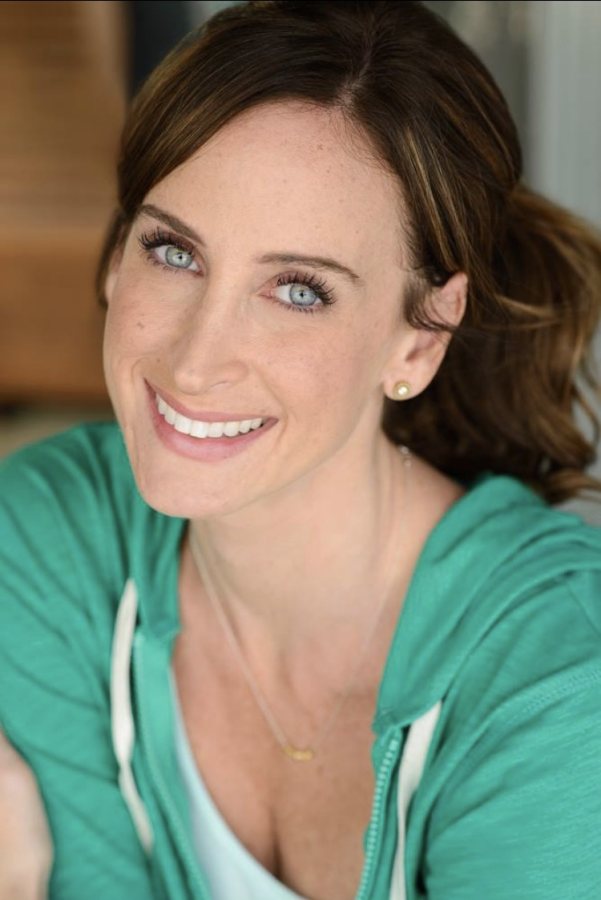Carrie, voice actor