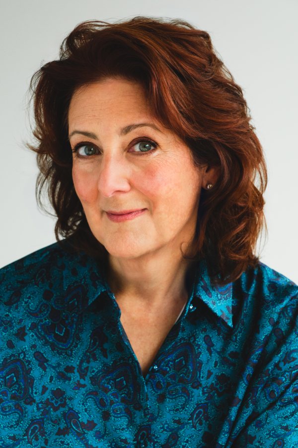 Monik, voice actor
