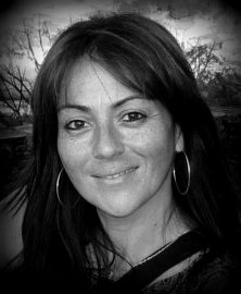 Alejandra, voice actor