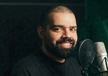 Amr, voice actor