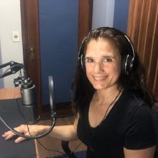Nina, voice actor