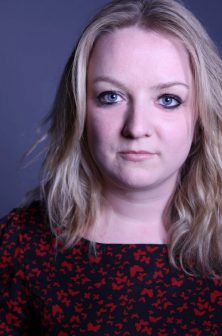 Caroline, voice actor