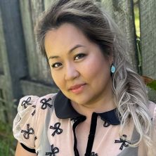 Isabella, voice actor