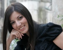 Raffaella, voice actor