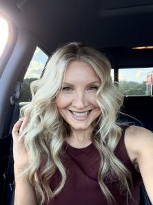 Heike, voice actor