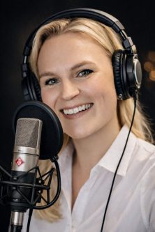 Anne, voice actor
