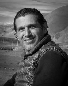 Carlos, voice actor