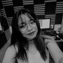 Liya, voice actor
