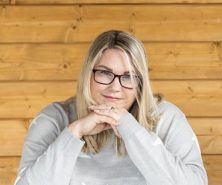 Emma, voice actor