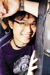 Alvin, voice actor