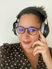 Lili, voice actor